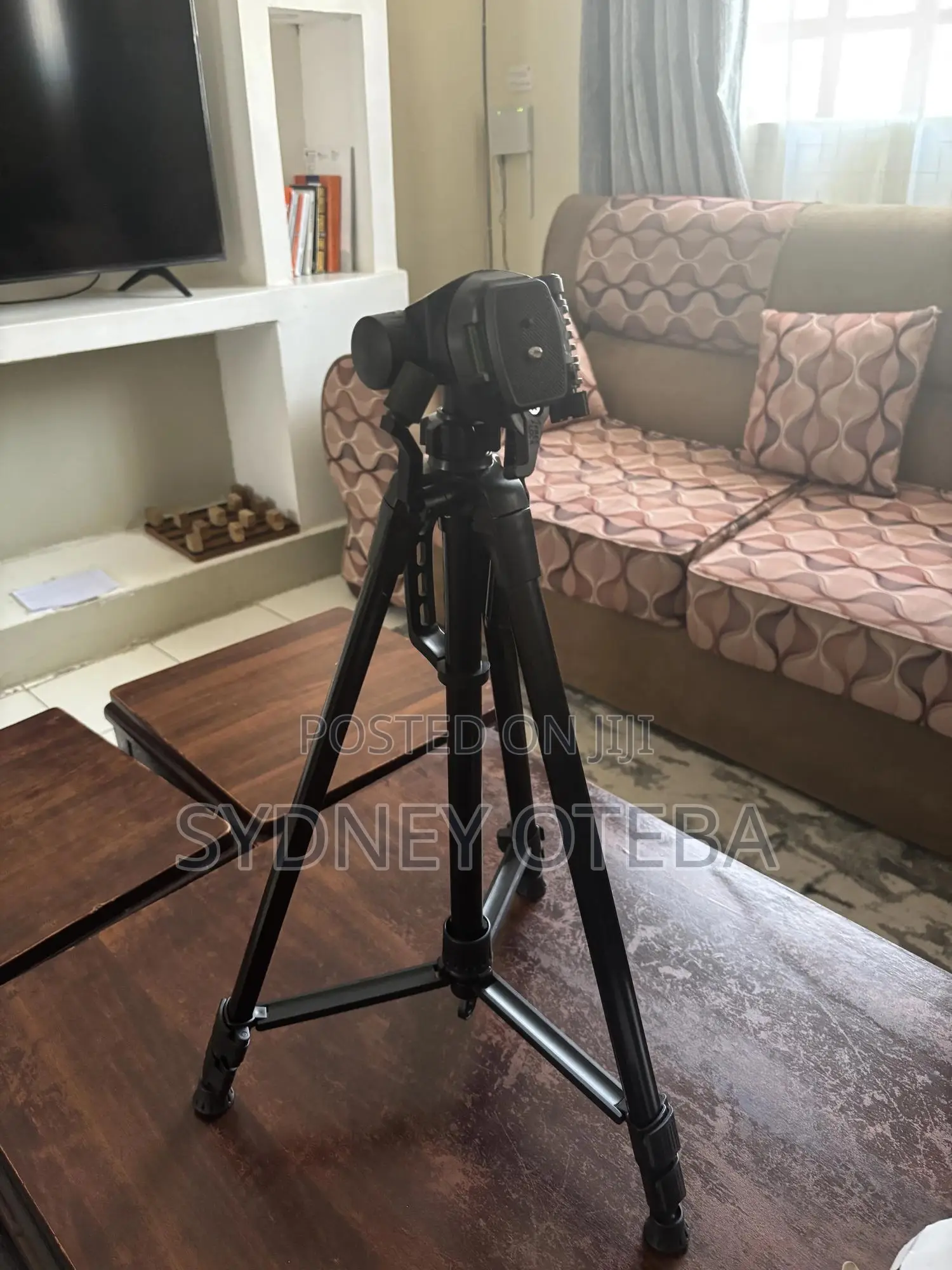 Tripod Stand