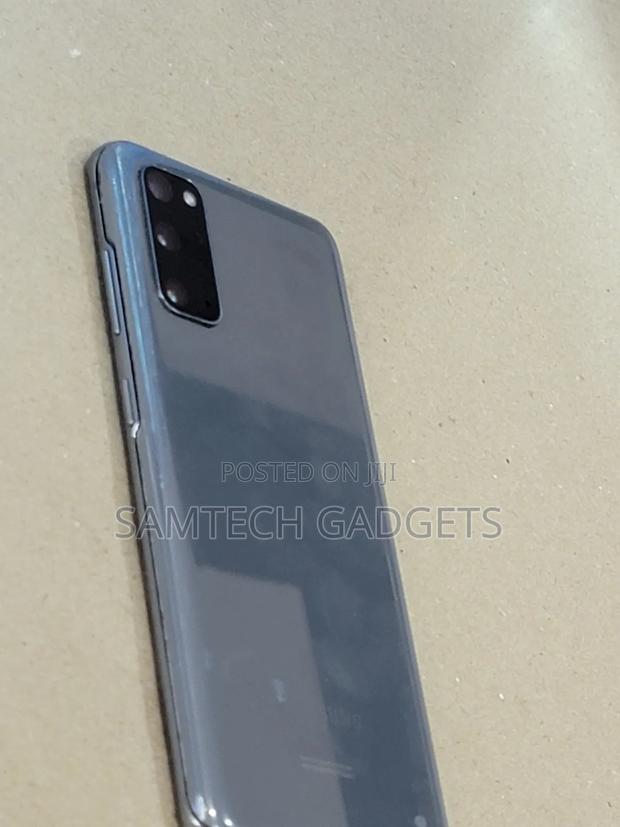 Samsung Galaxy S20 128 GB Gray - thumbnail 3