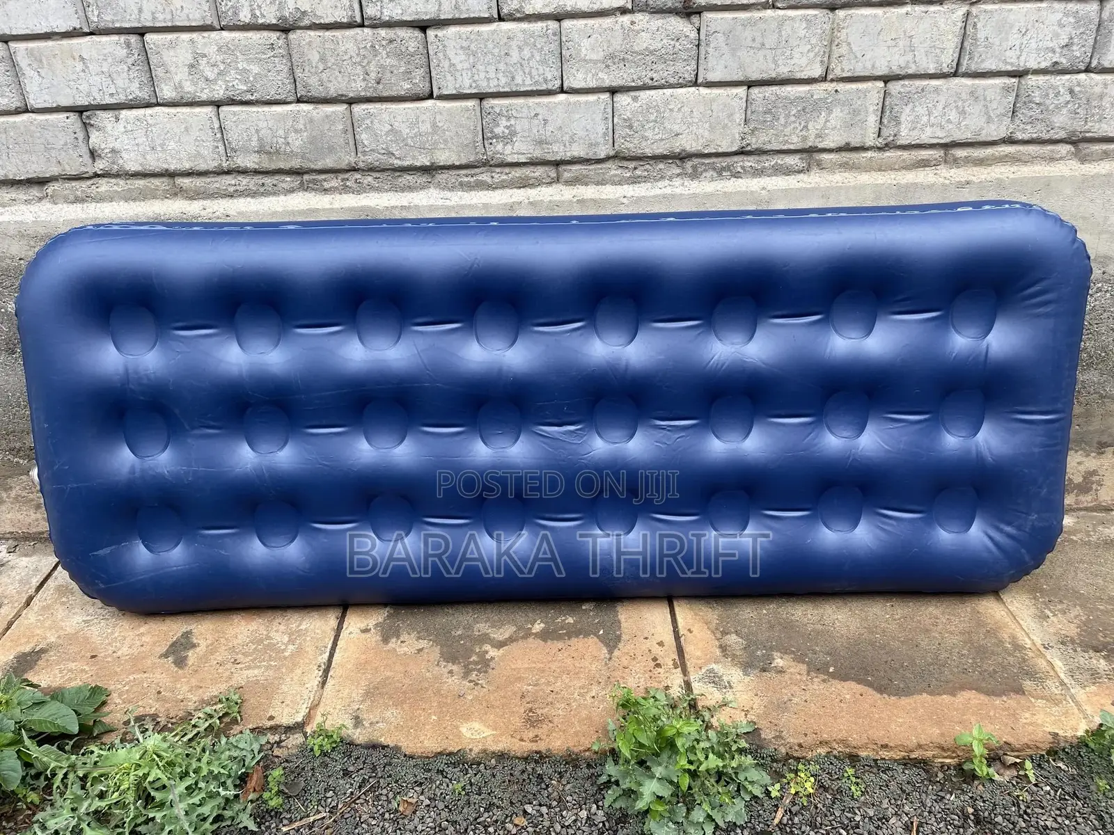 Single Blow Up Mattress/Inflatable Mattress (29 By 72 Inches)