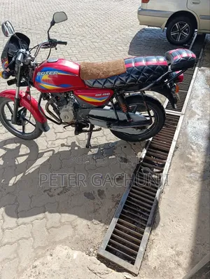 Bajaj Boxer 150 UG 2020 Red