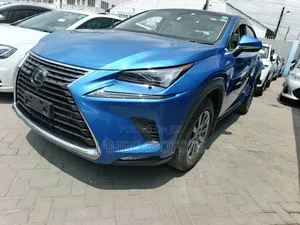 Lexus NX 300 FWD 2019 Blue