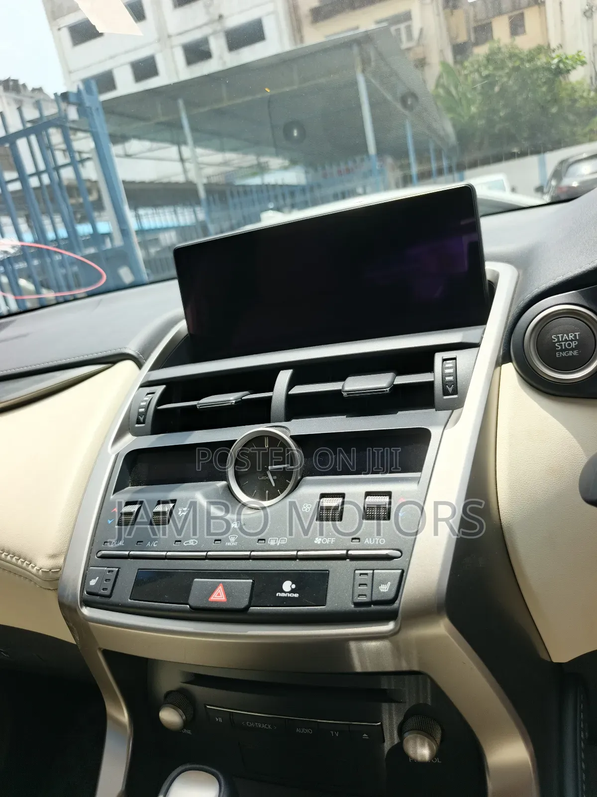 Lexus NX 300 FWD 2019 Blue