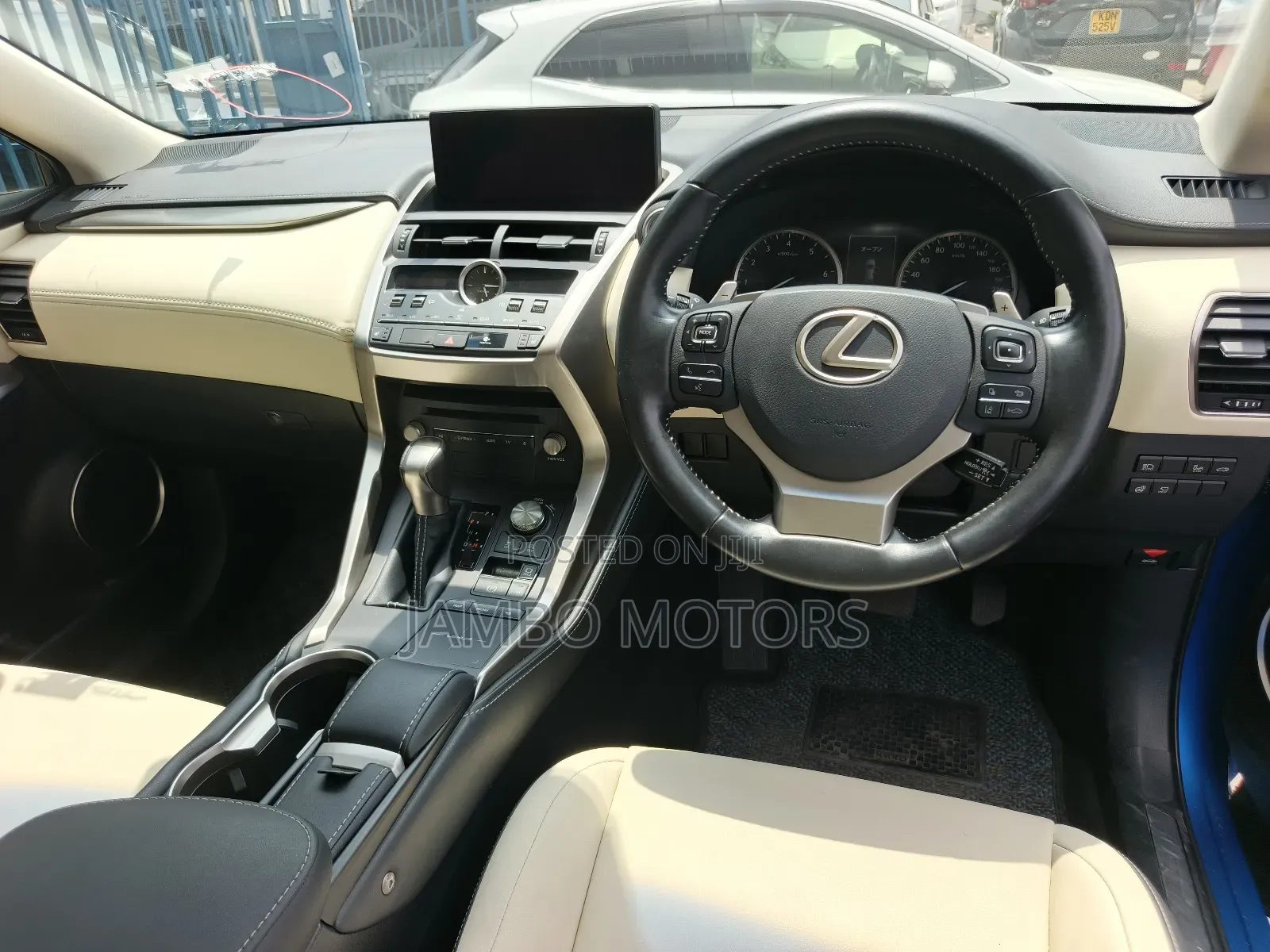 Lexus NX 300 FWD 2019 Blue