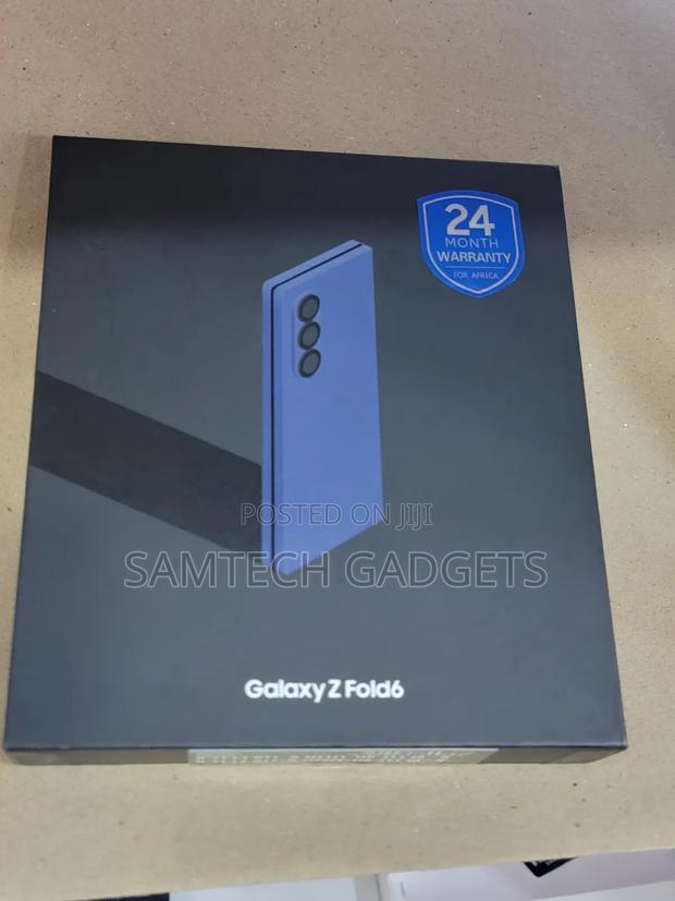 New Samsung Galaxy Z Fold6 256 GB Blue