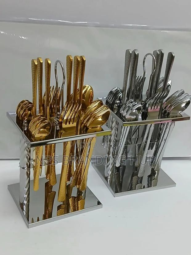 25 PCS Dining Glister Astrid Cutlery Set With Stand. Ao - main view