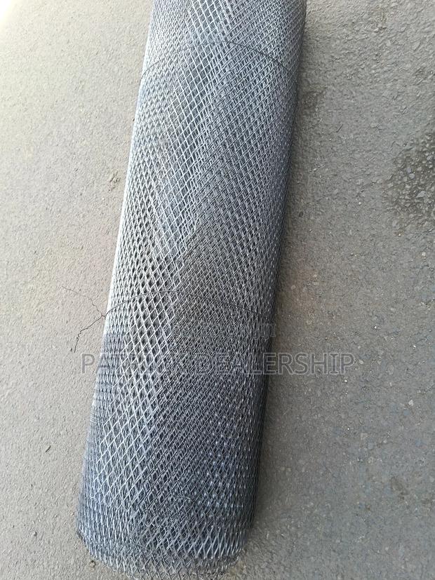 Expandable Metal - main view