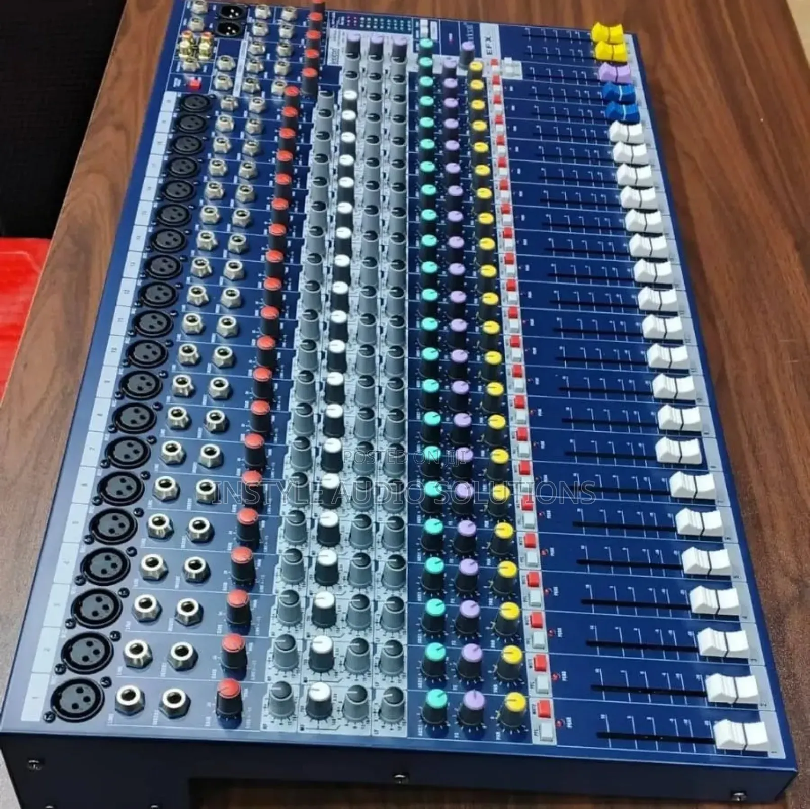 24 Channels Sound Craft Professional Plain Mixer