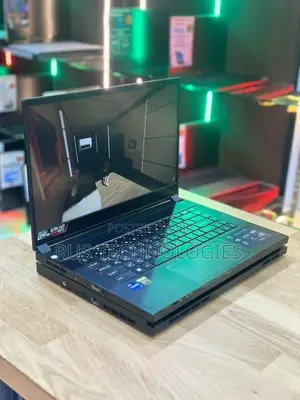 Laptop MSI GS66 Stealth 10SGS 16GB Intel Core i7 SSD 512GB