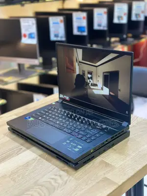 Laptop MSI GS66 Stealth 10SGS 16GB Intel Core i7 SSD 512GB
