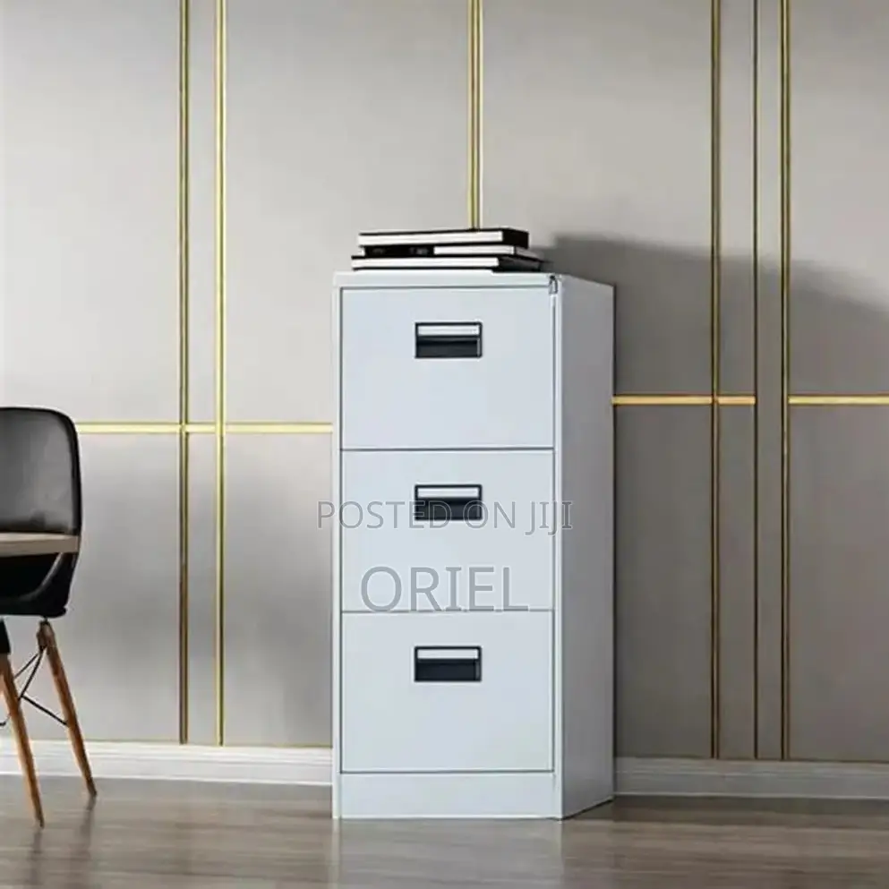 Storage Cabinets:- Office 3 Drawer Lockable Storage Cabinet