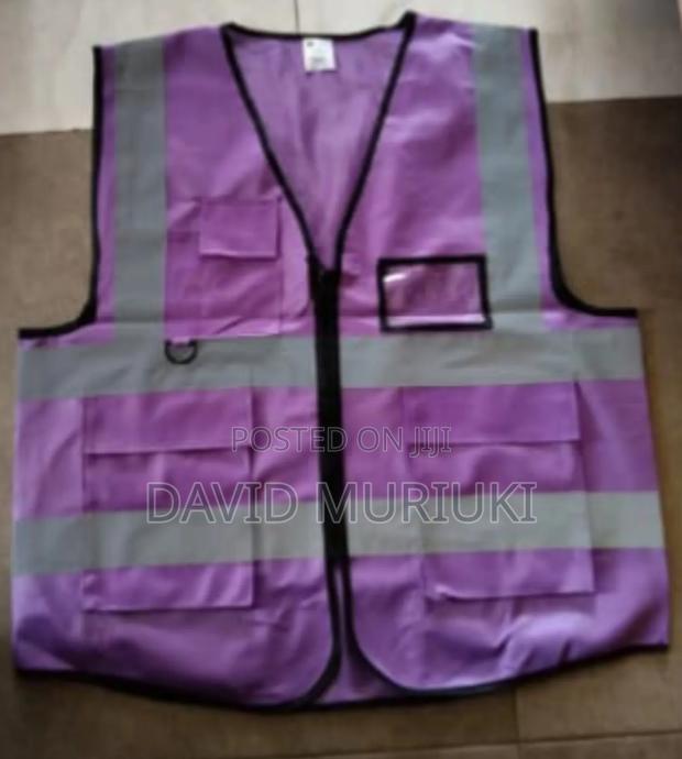Executive Reflector, Zipped With Pocket.