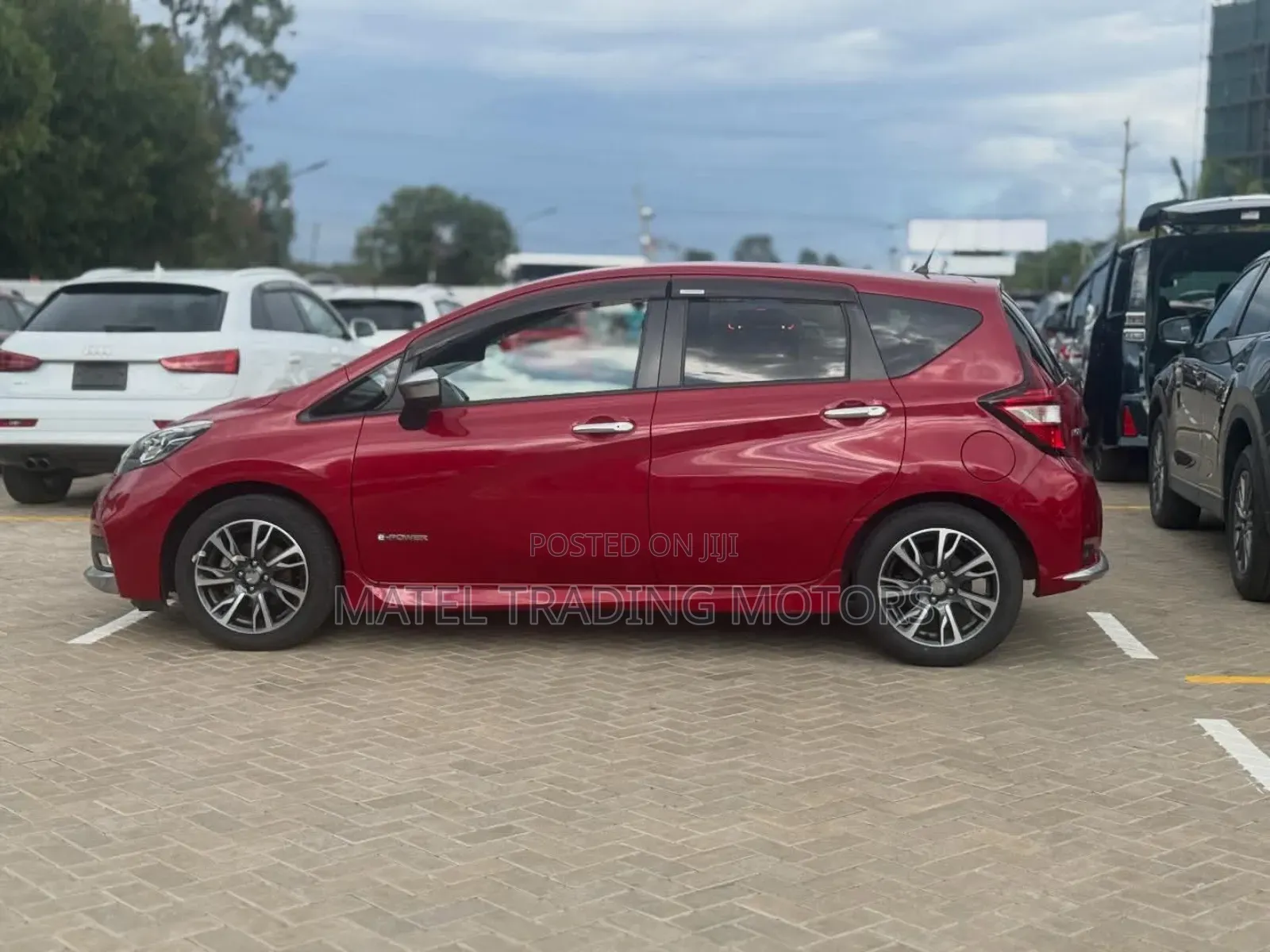 Nissan Note 1.2 Hybrid 2018 Red