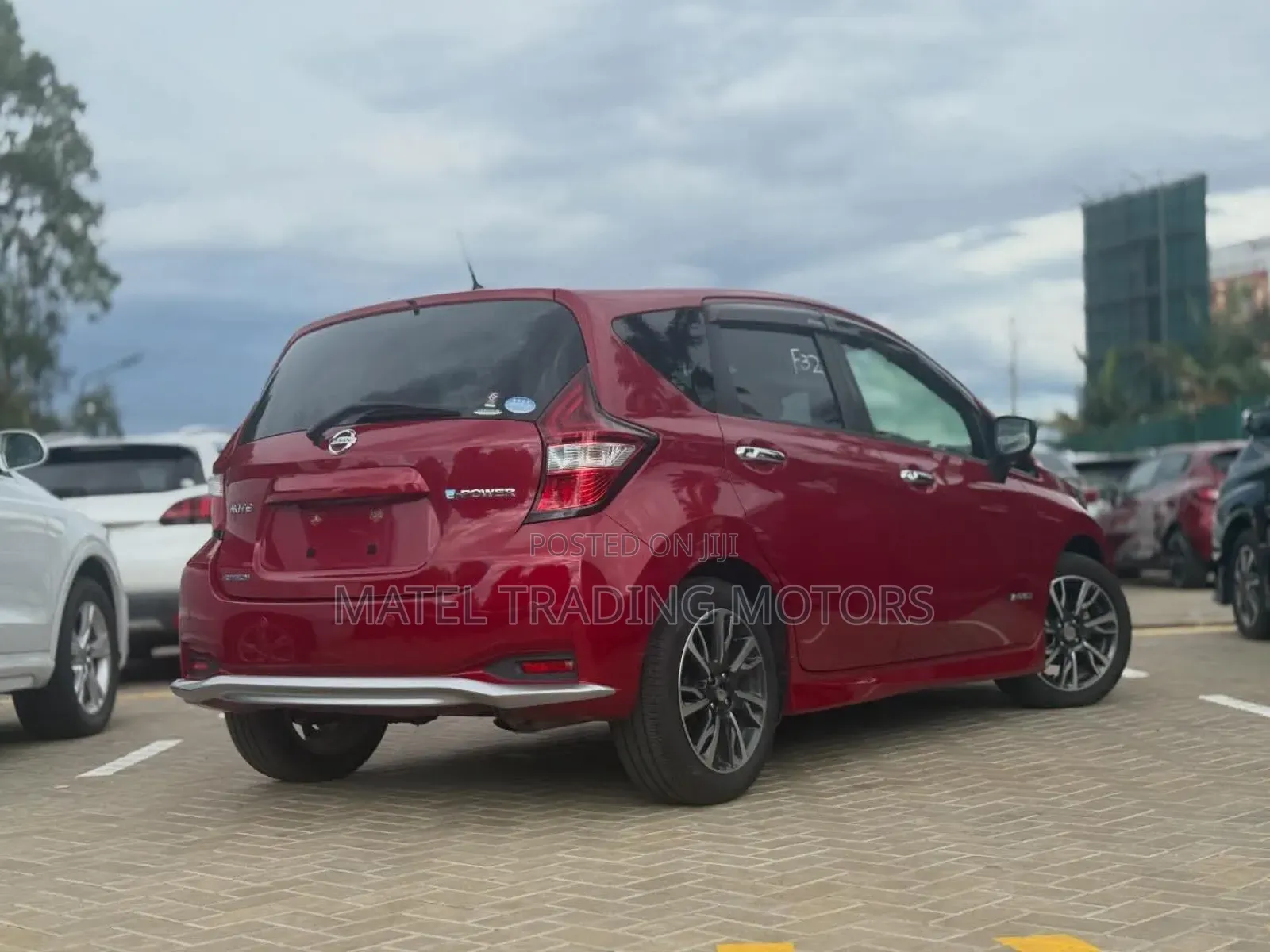 Nissan Note 1.2 Hybrid 2018 Red