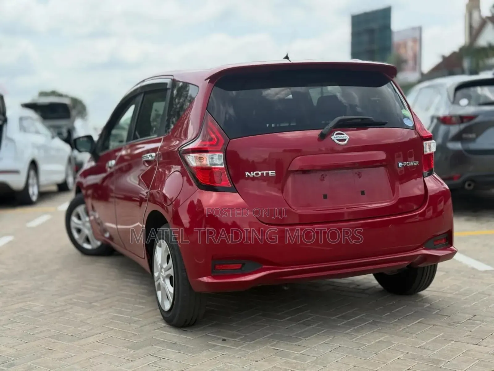 Nissan Note 1.2 Hybrid 2018 Red