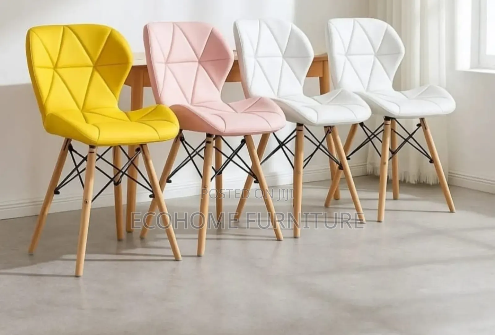 All Padded Emeas Chair