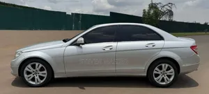 Mercedes-Benz C200 2010 Silver