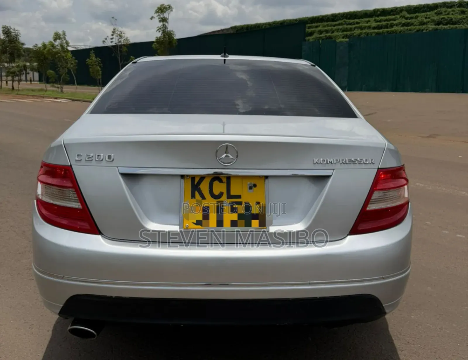 Mercedes-Benz C200 2010 Silver