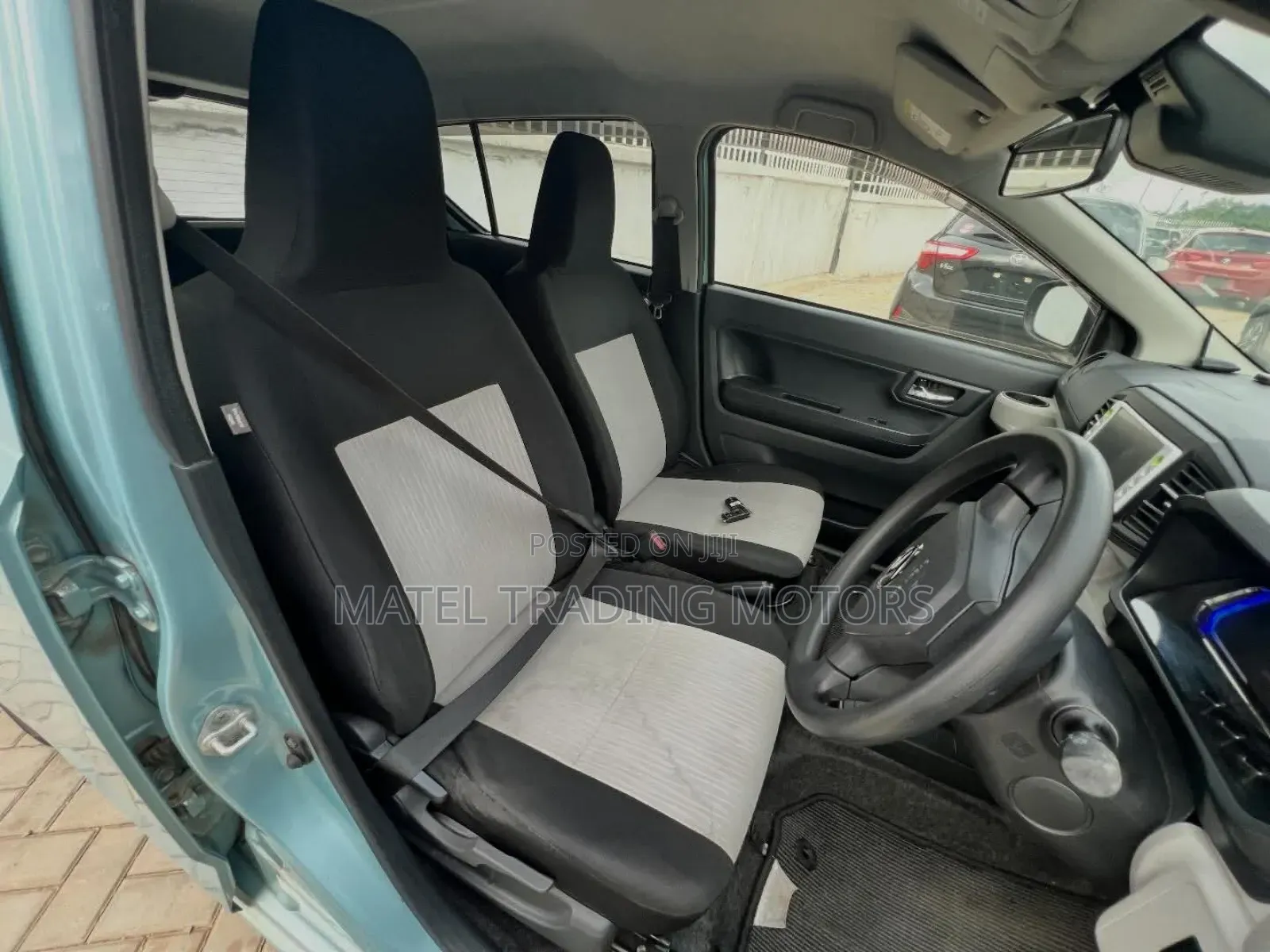 Daihatsu Mira 2017 Blue