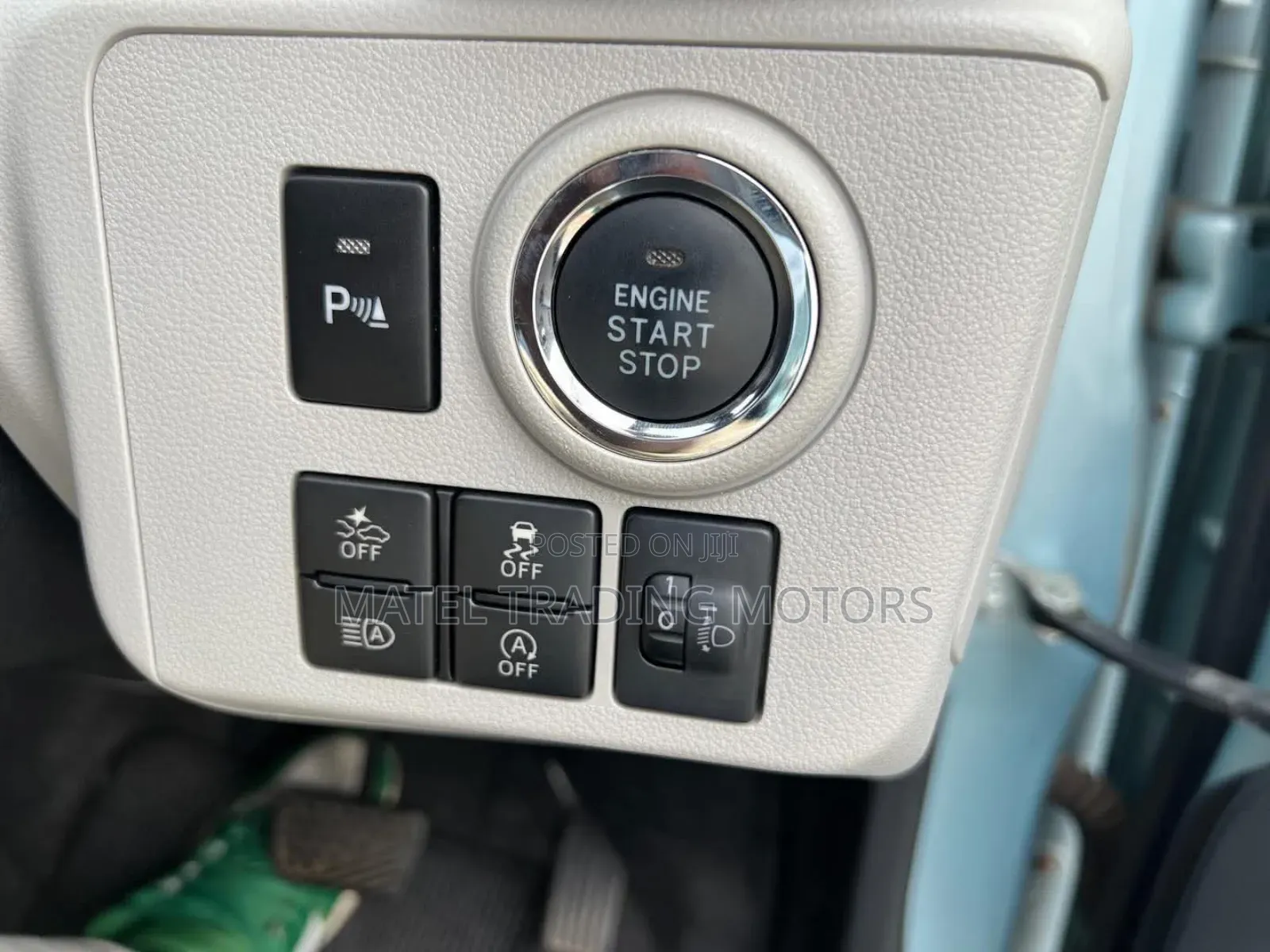 Daihatsu Mira 2017 Blue
