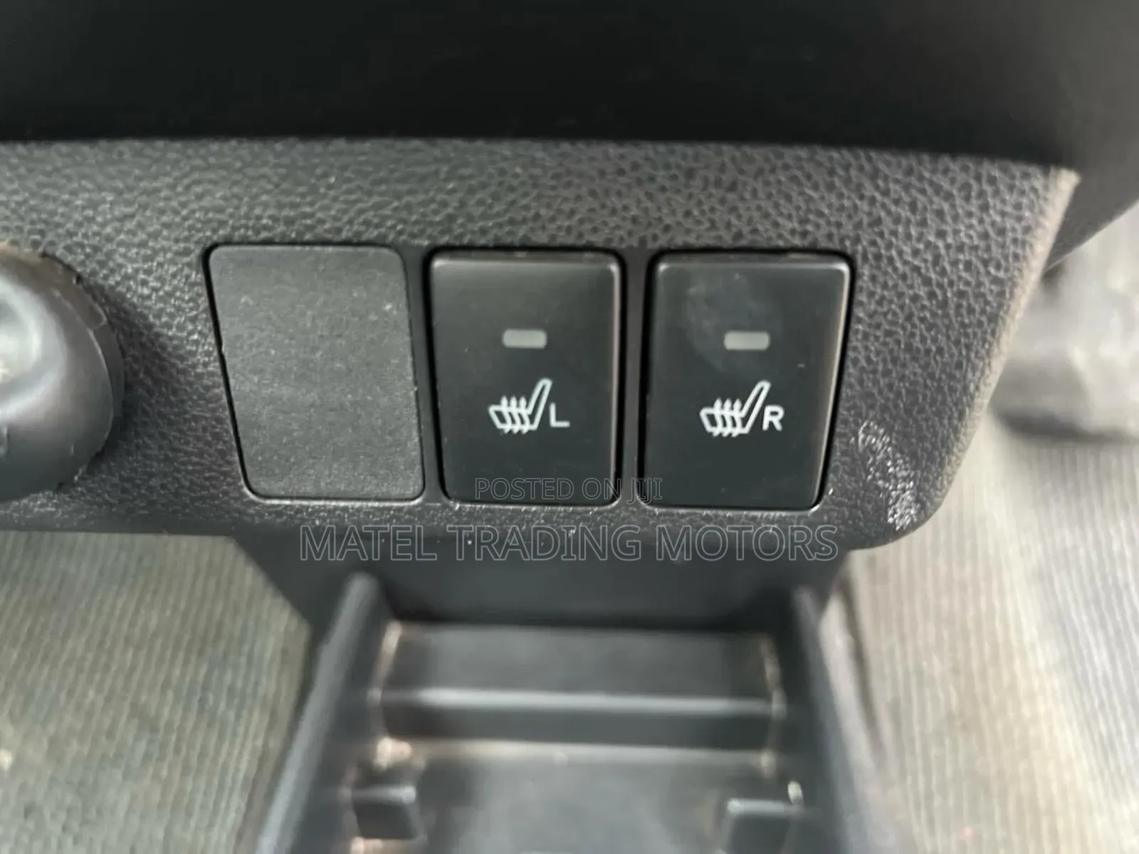 Daihatsu Mira 2017 Blue