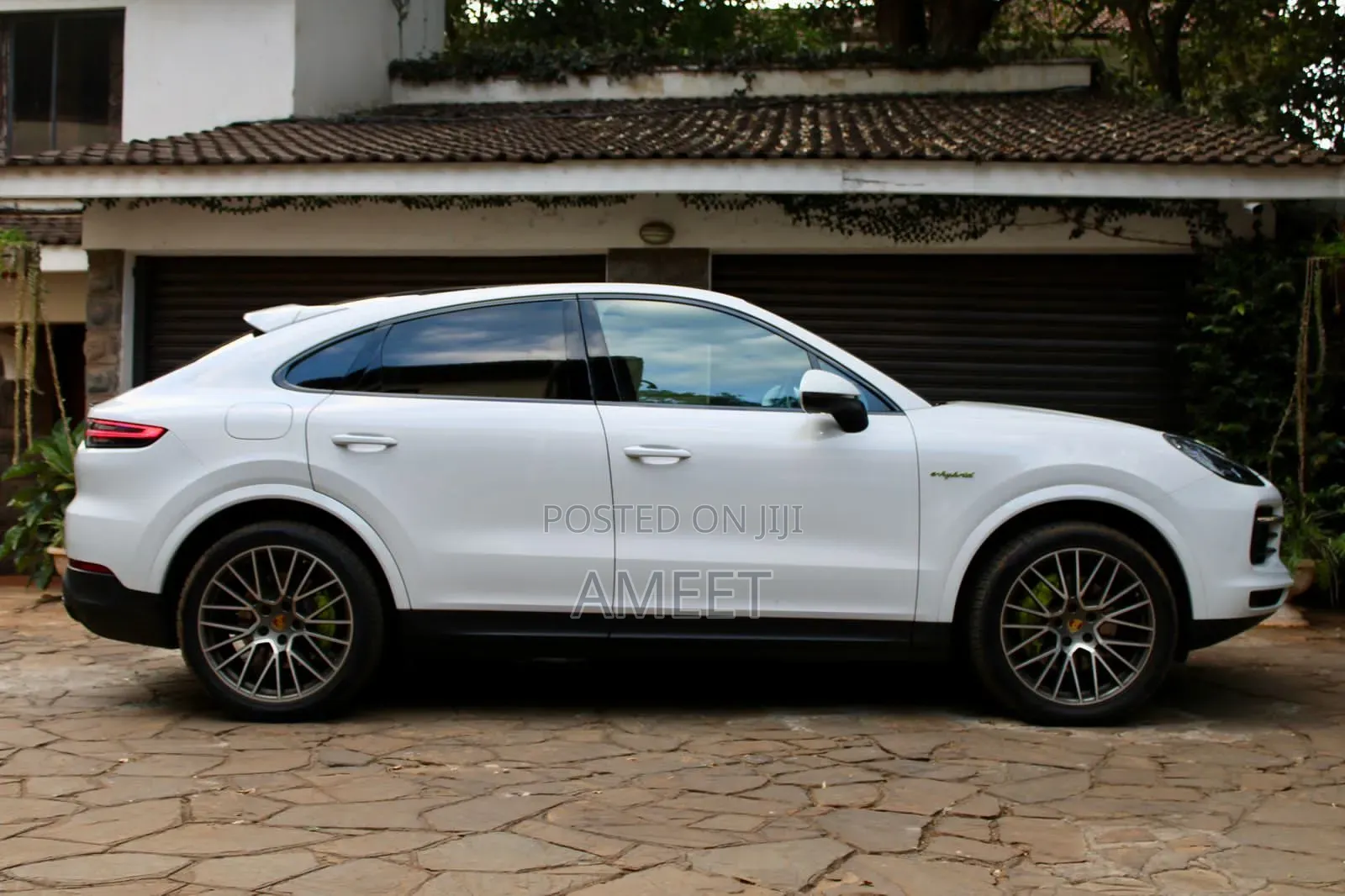 Porsche Cayenne Coupe AWD 2022 White
