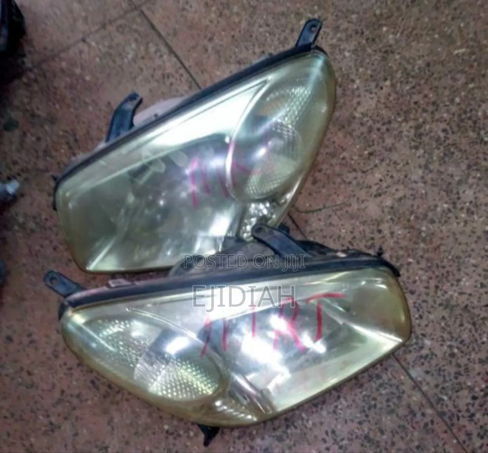 Rav 4 Headlights