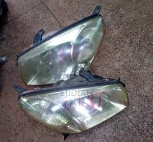 Rav 4 Headlights