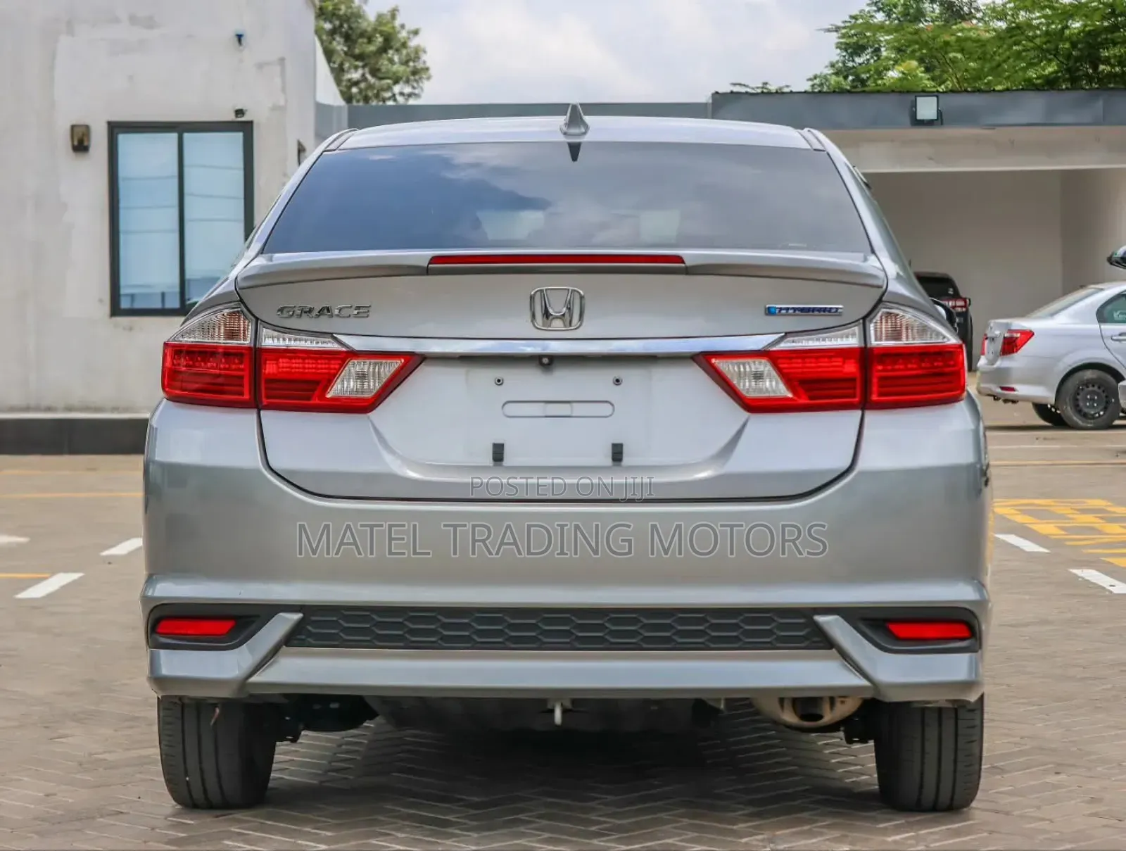 Honda Grace 1.5 Hybrid AWD 2018 Silver
