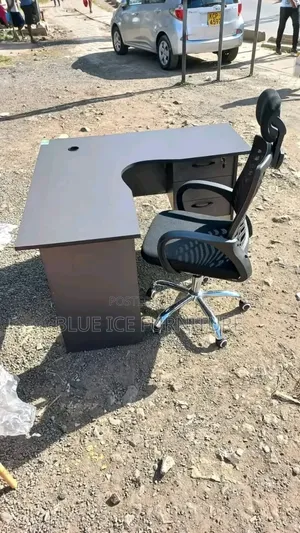 Director Lshaped Office Desk and Chair