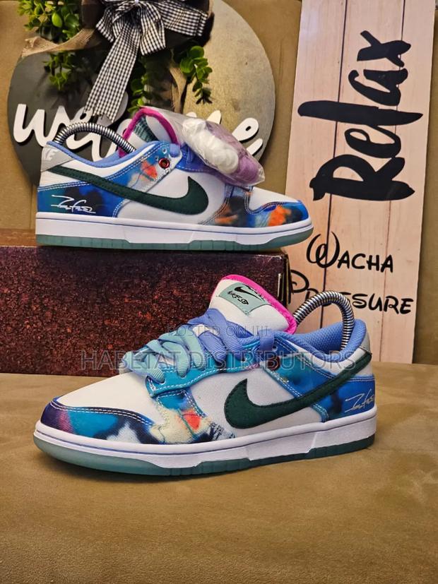 Spot New Dunk Low Collection