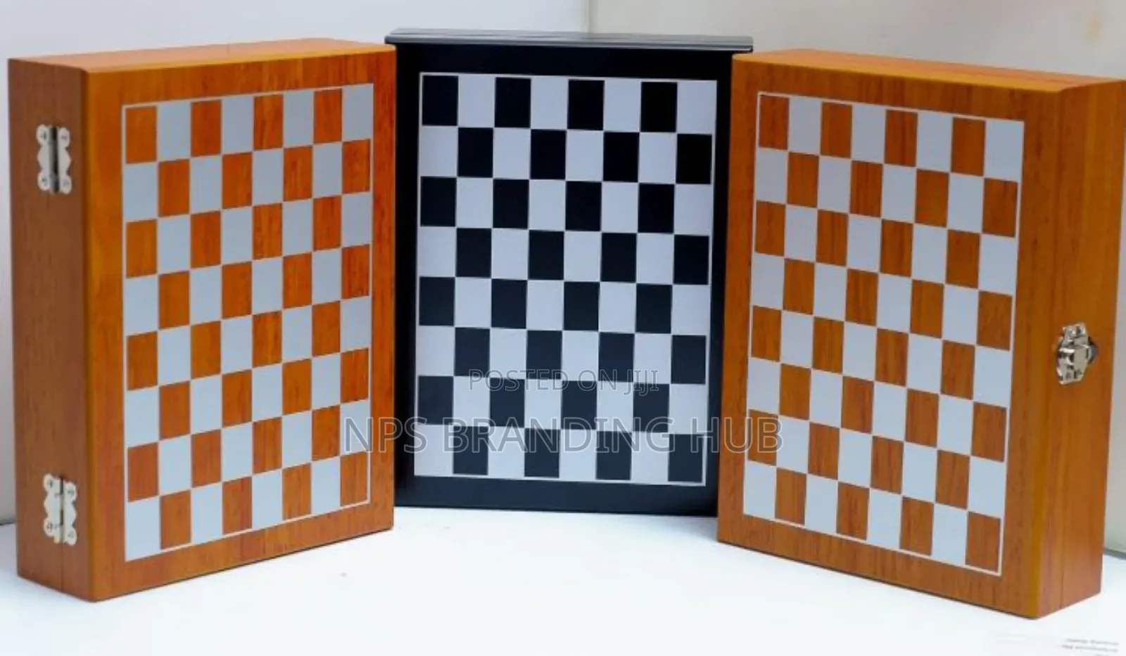 Chess Bar Set,Wooden Box With A Built-in Chessboard