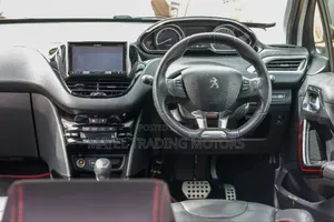 Peugeot 2008 1.2 PureTech (110 Hp) 2018 White