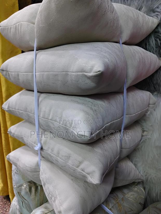 5pc Set Fibre Cushions Available - thumbnail 2