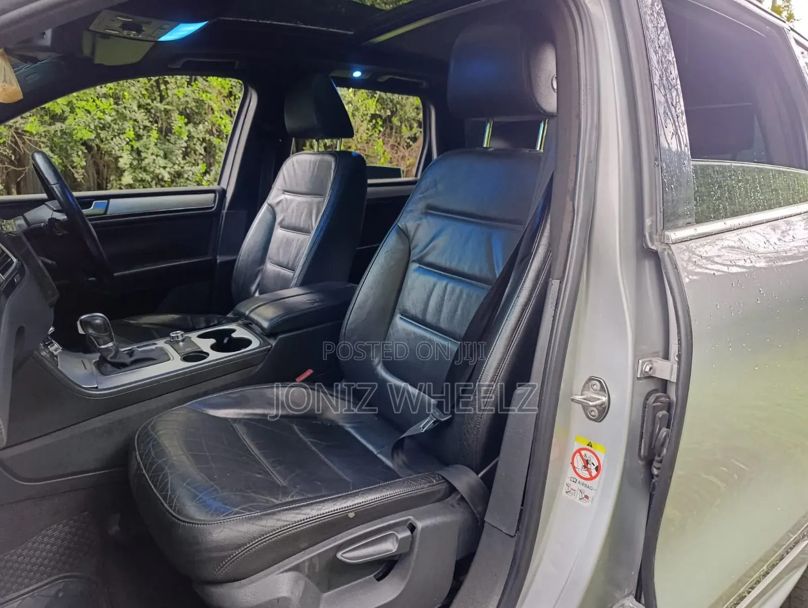 Volkswagen Touareg TDI Executive 2011 Silver