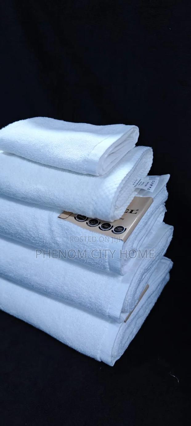 Borderless Premium Carmel Towels - thumbnail 2