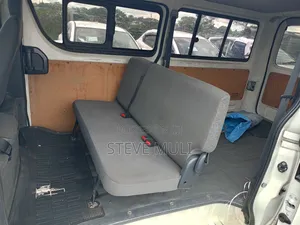 Toyota HiAce 2014 White