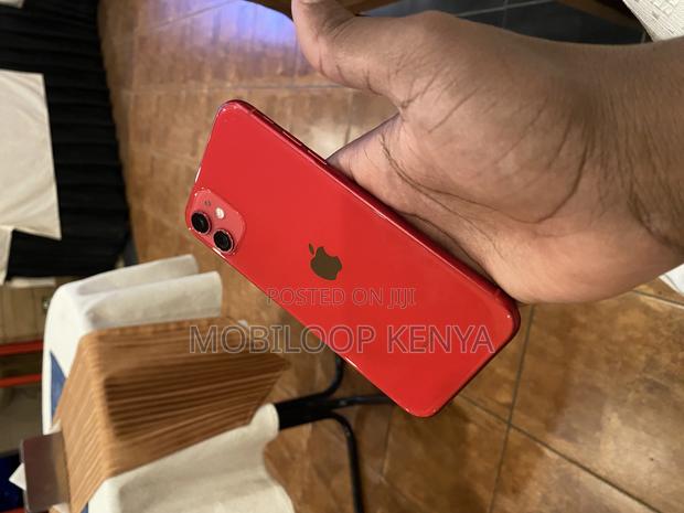 Apple iPhone 11 128 GB Red