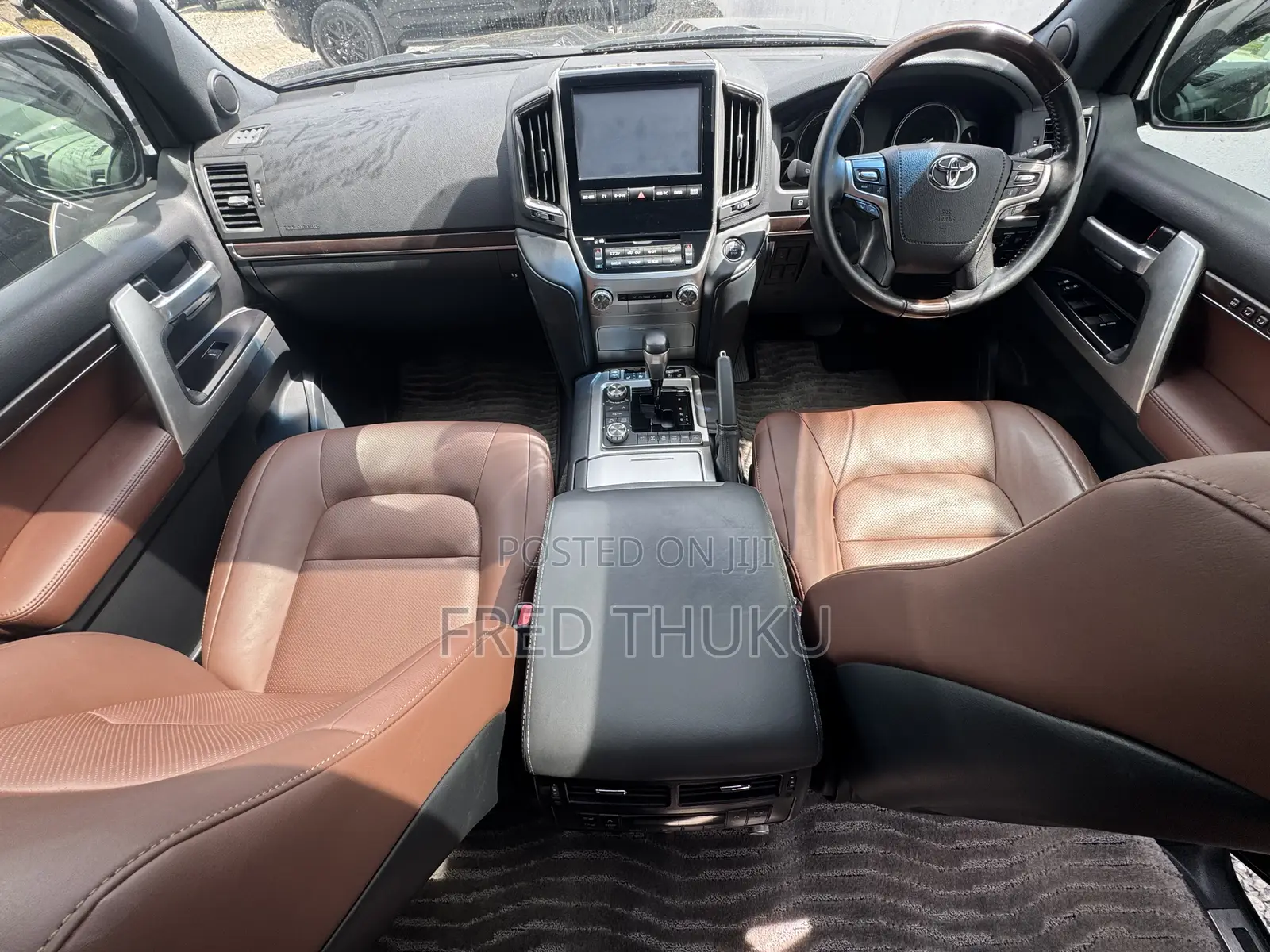 Toyota Land Cruiser 4.6 V8 ZX 2019 Black