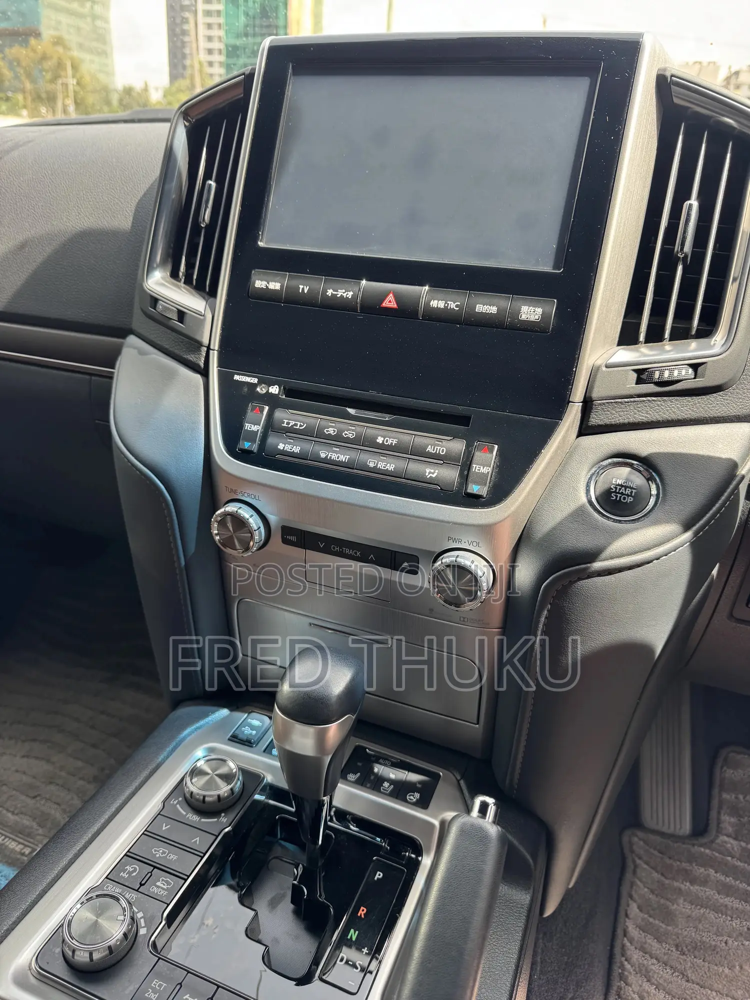 Toyota Land Cruiser 4.6 V8 ZX 2019 Black
