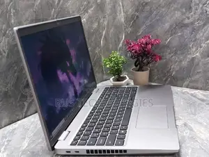 Laptop Dell Precision 3561 16GB Intel Core i7 SSD 512GB