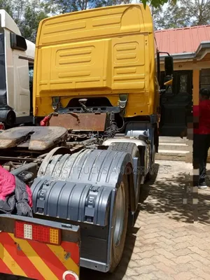 Actorss Mb2 Single Kijwa Only Sevi Buyer and Work Perss 3.3m Nairobi