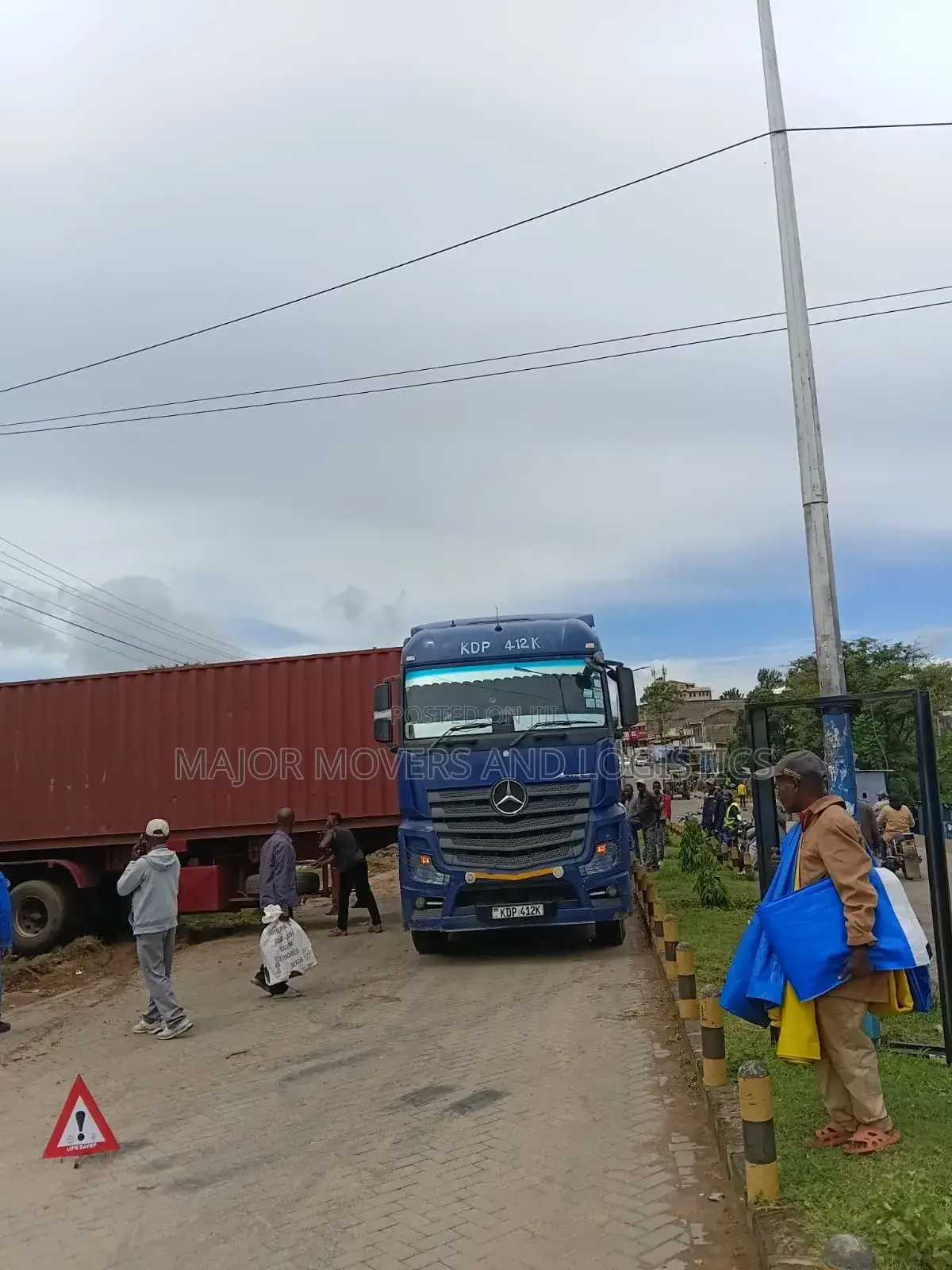 Trailers Are Available for Transportation Across the Borders