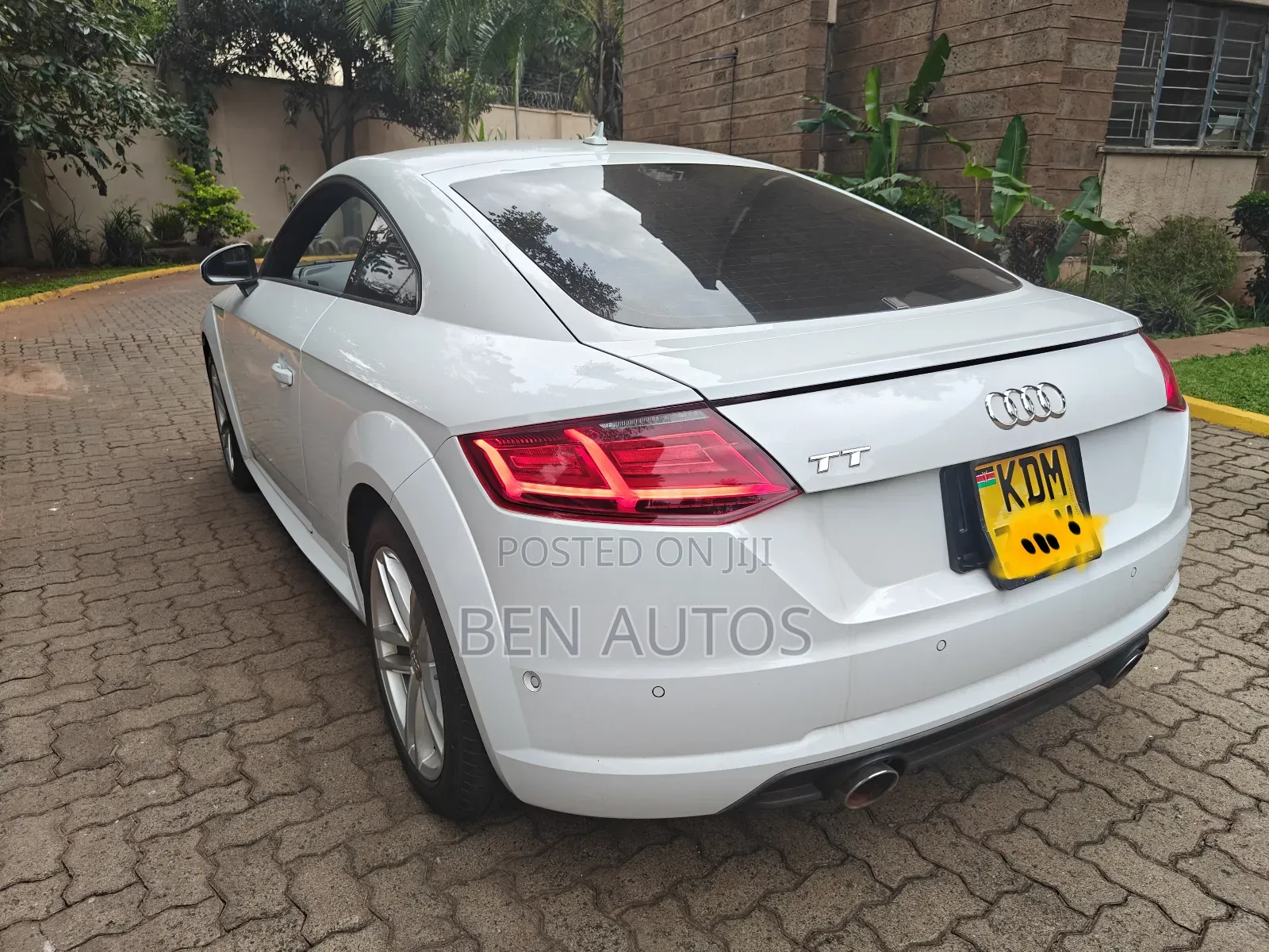 Audi TT 2.0T quattro 2dr Coupe AWD (2.0L 4cyl Turbo 6AM) 2016 White