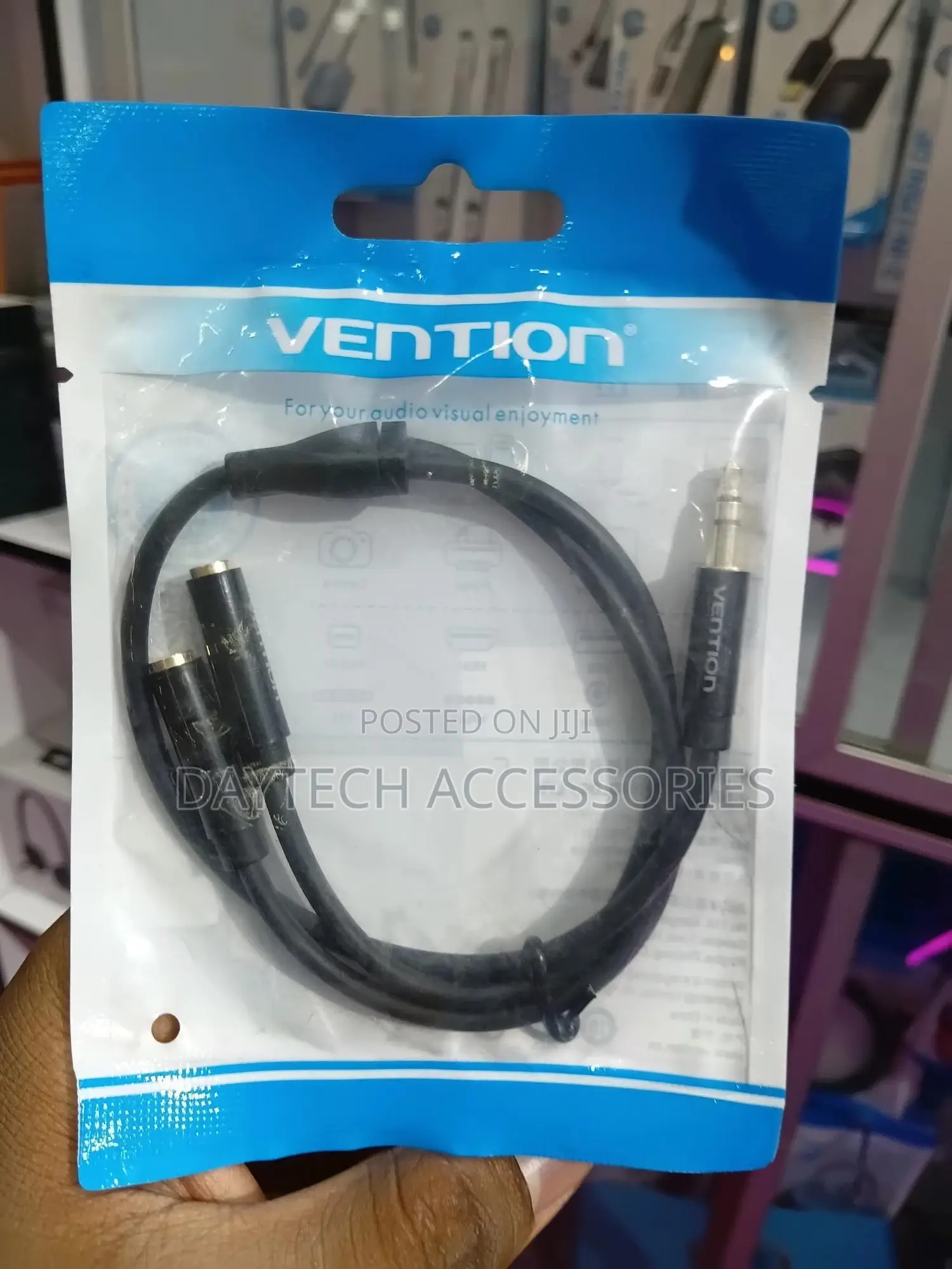 Vention 3.5mm Male to 2*3.5mm Female Stereo Splitter Cable 0.3m Black