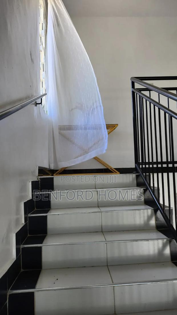 4bdrm Mansion in Bamburi, Mtambo for sale - thumbnail 9