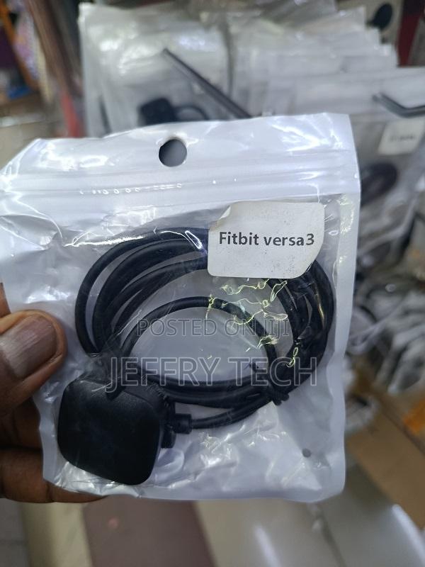 Fitbit Versa 4/Versa 3 Usb Charging Cable Charger - main view