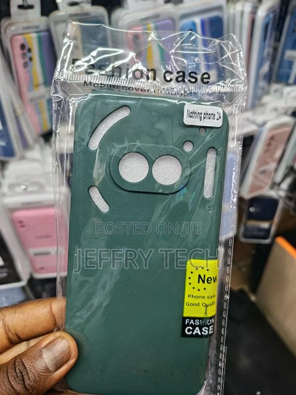 Fashion Silicone Mobile Cover Designed for the Nothing Phone (2a).
