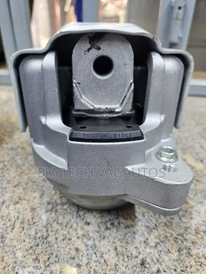 Porsche Macan Engine Mount