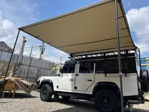 Land Rover Defender 1997 White