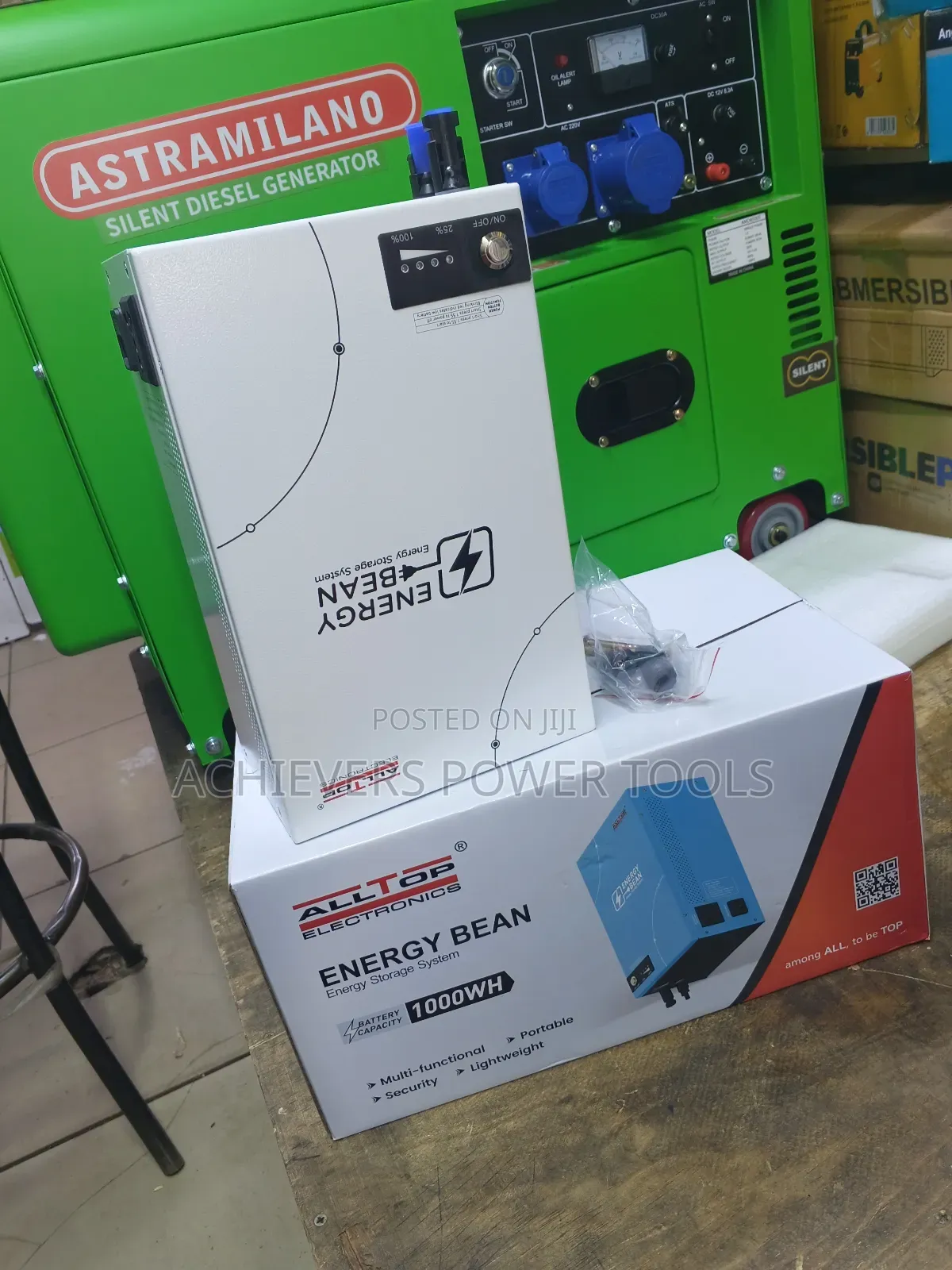 1000w/1kva Multifunctional Lithium Battery